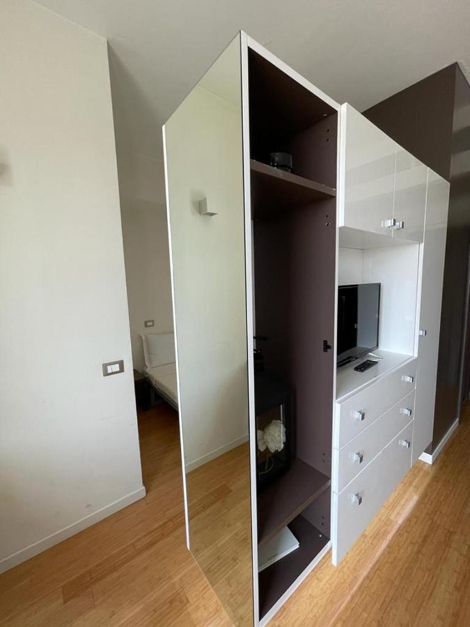 Ih Hotels Milano Centrale Guest House Экстерьер фото